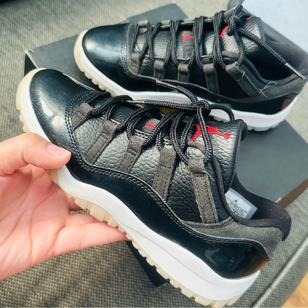 Jordan 11